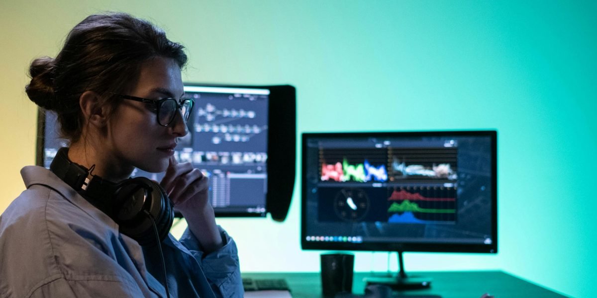 How to Become a Junior Data Analyst in Media