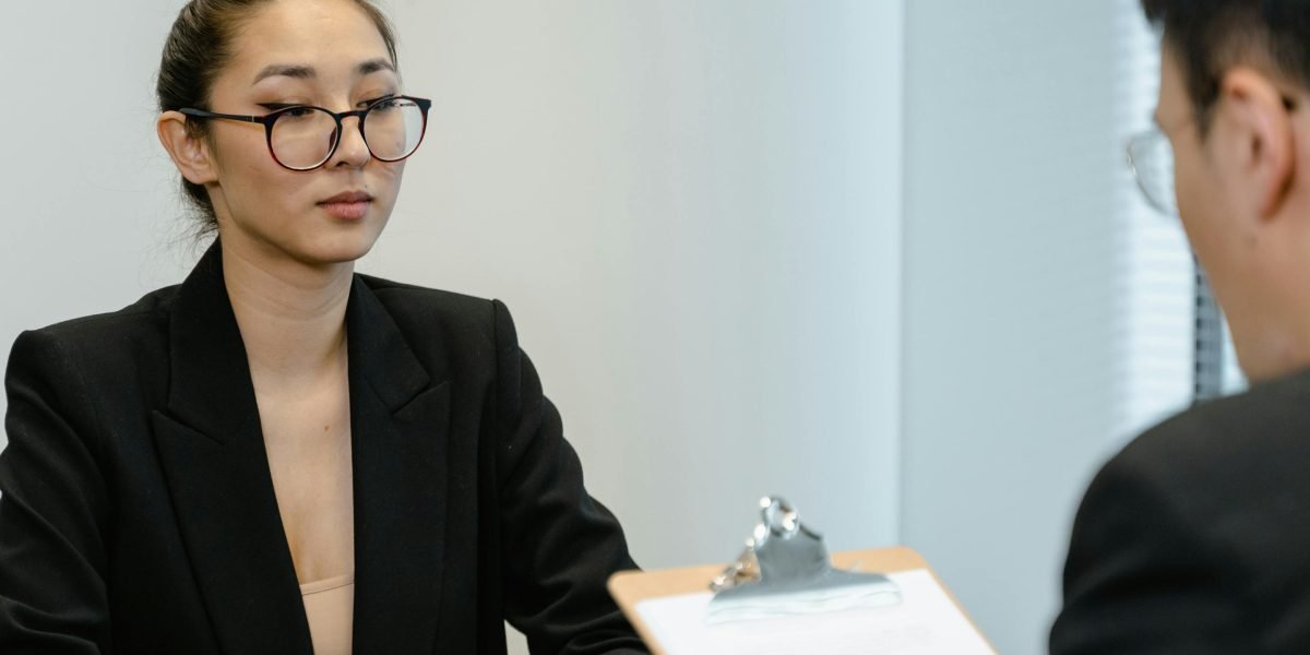 Understanding the newsroom hiring process is key to securing a data analytics job.