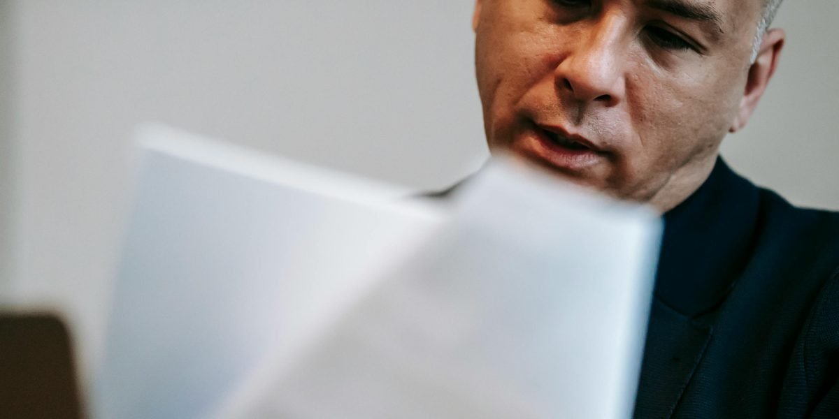 An individual quickly reviewing information, demonstrating an efficient daily workflow.